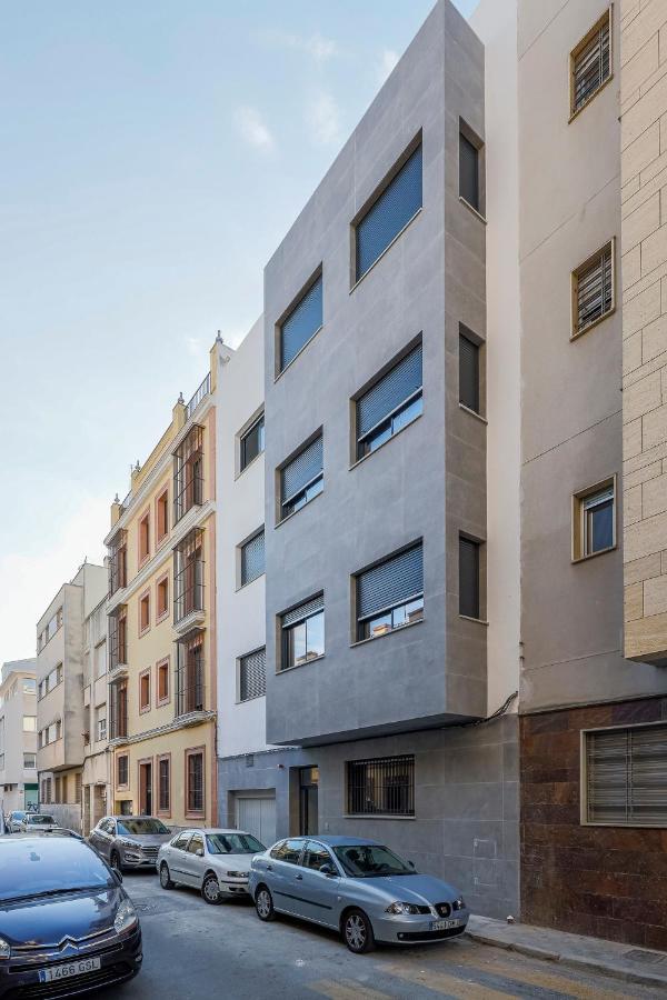 Family Suit Principal Encantos De Sevilla Exterior foto